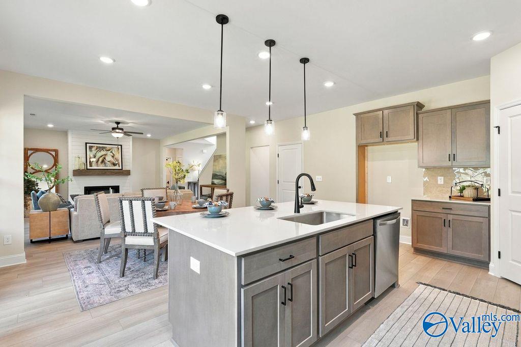Image 14 of Davidson Homes' New Home at 817 Ronnie Drive SE