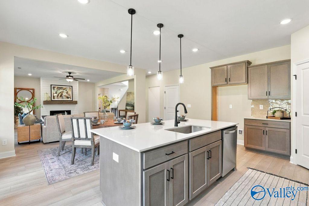 Image 14 of Davidson Homes' New Home at 817 Ronnie Drive SE