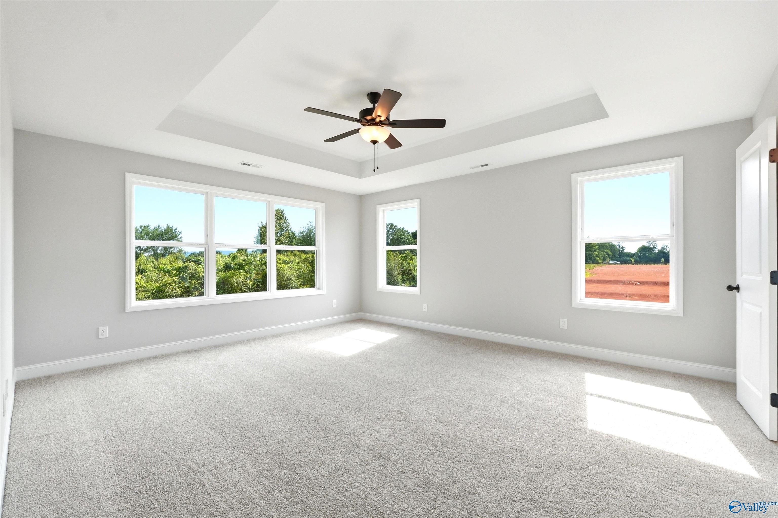 Image 5 of Davidson Homes' New Home at 122 Berry Cove Avenue