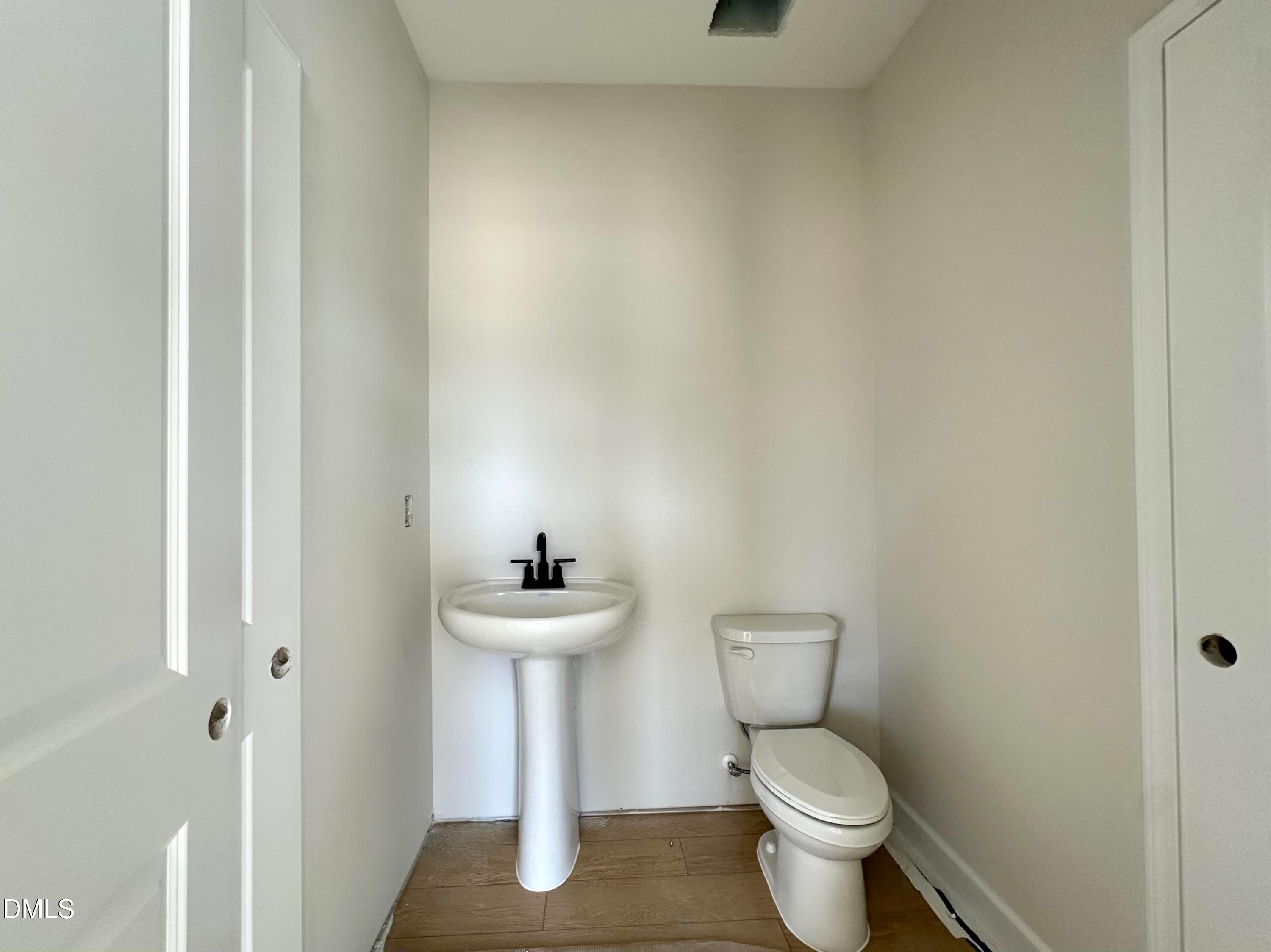 Image 7 of Davidson Homes' New Home at 610 Thatch Lane