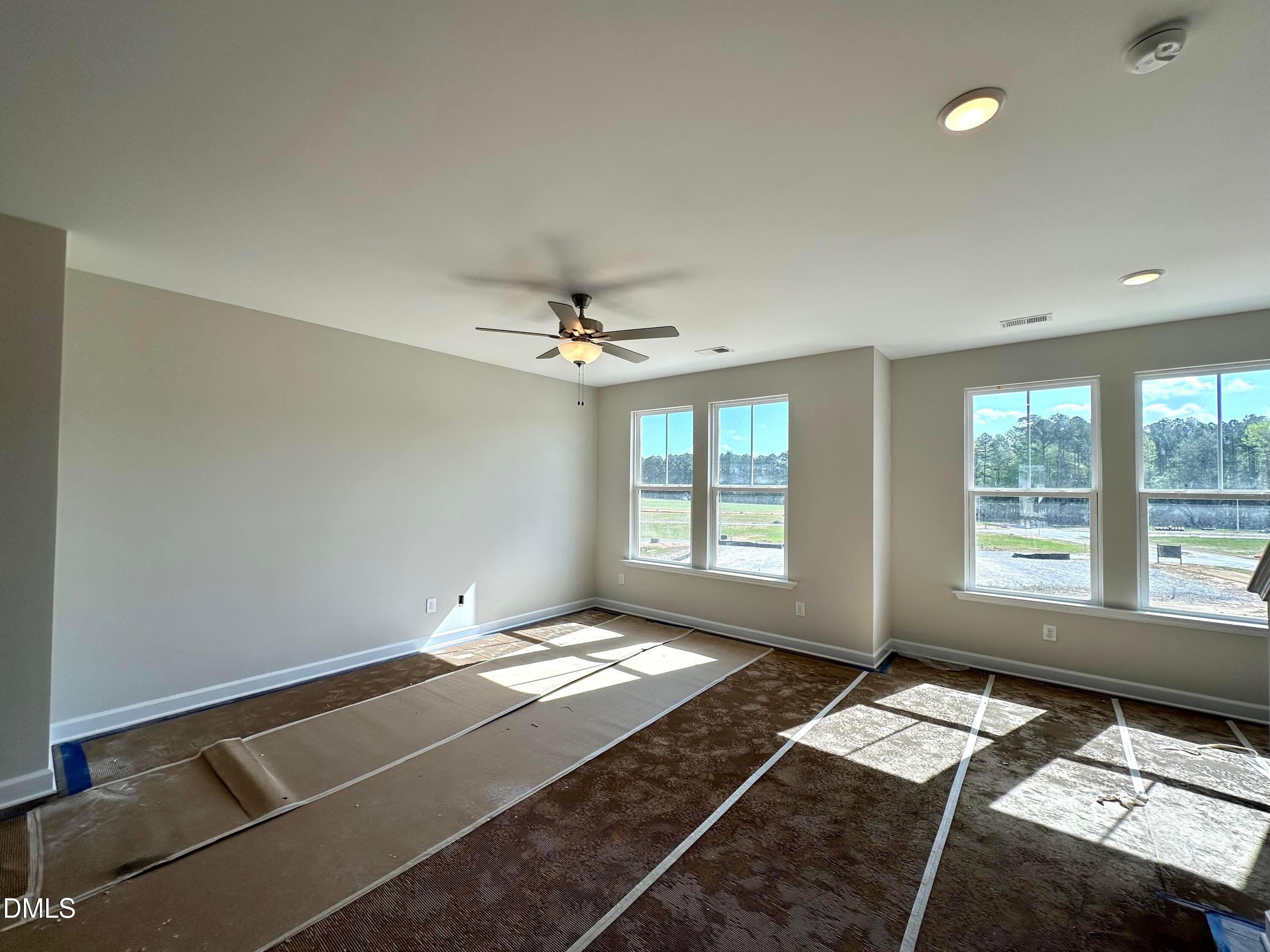 Image 9 of Davidson Homes' New Home at 604 Thatch Lane