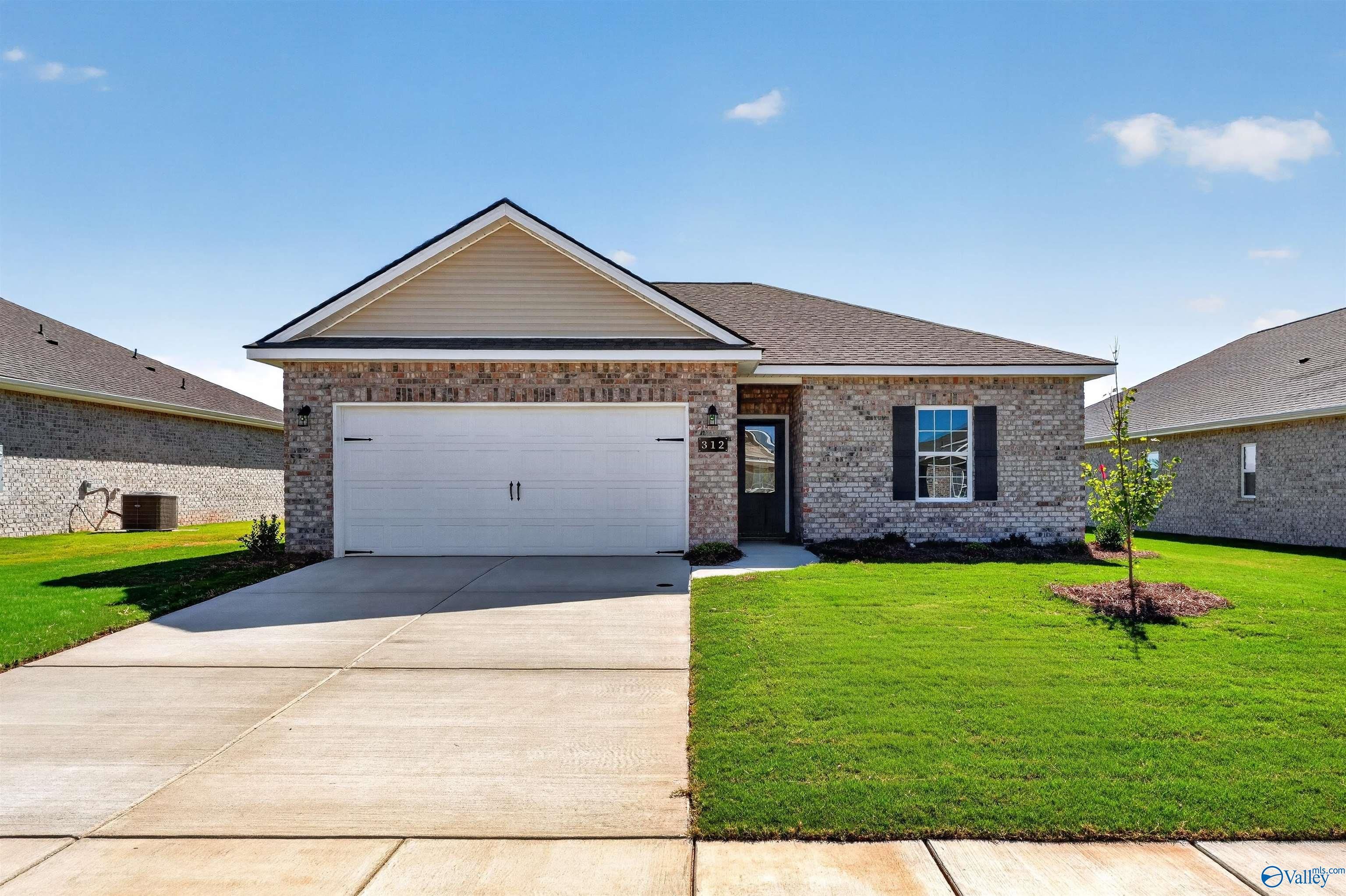 Exterior view of Davidson Homes' New Home at 312 Keller Drive