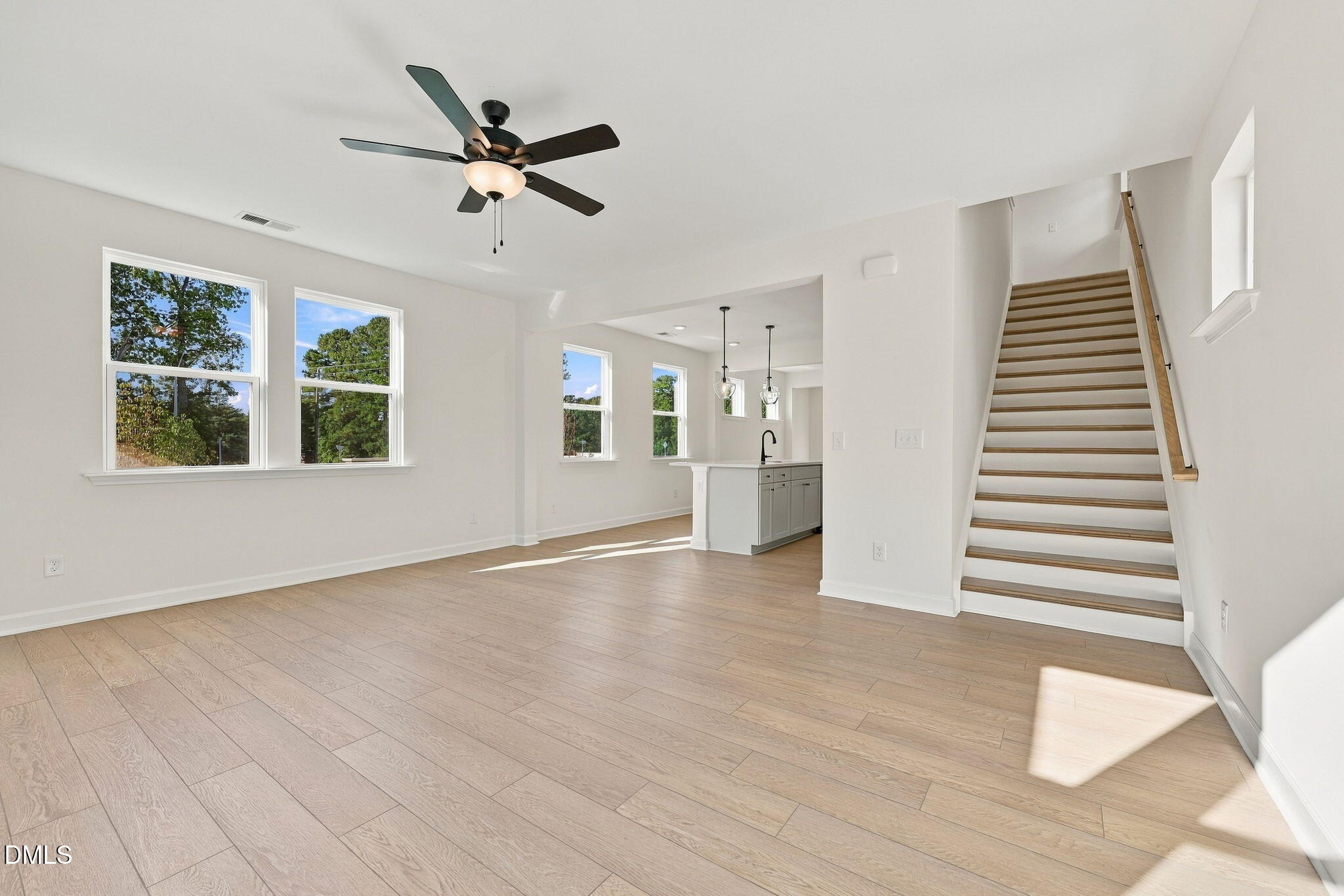 Image 5 of Davidson Homes' New Home at 1002 Old Knight Road