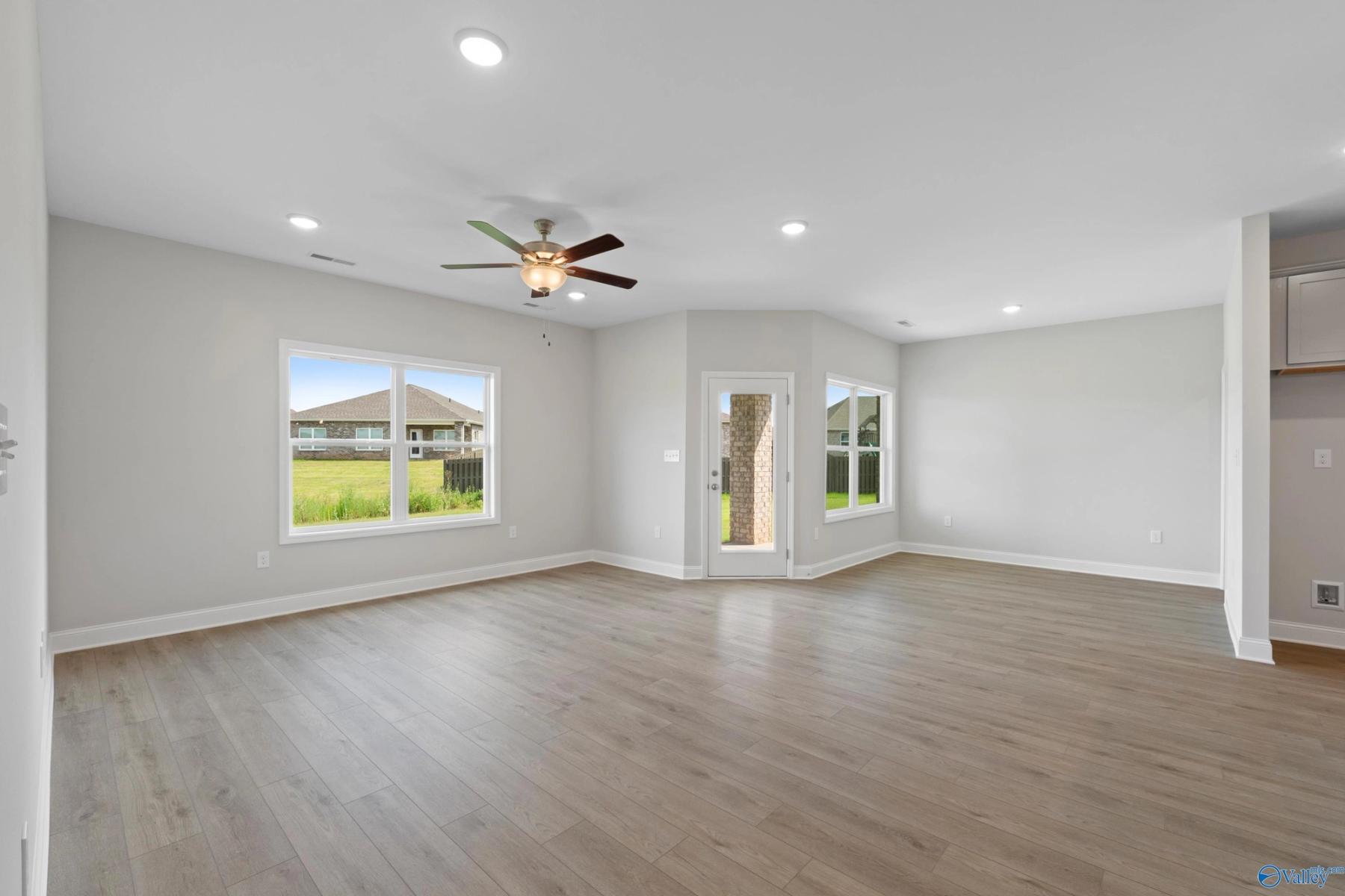 Image 11 of Davidson Homes' New Home at 155 Heritage Lakes Boulevard