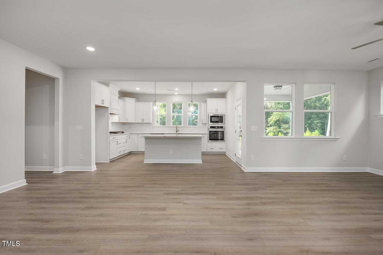 Image 5 of Davidson Homes' New Home at 436 Golden Dragonfly Street