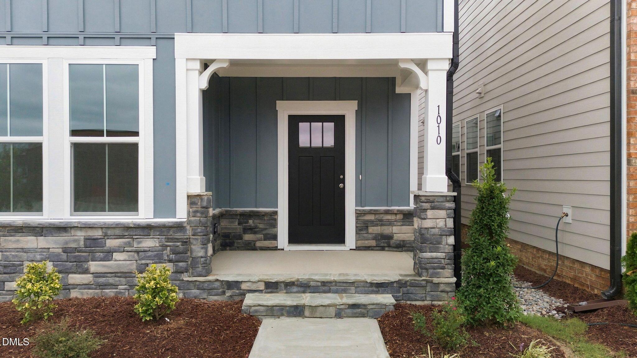 Image 3 of Davidson Homes' New Home at 1010 Old Knight Road