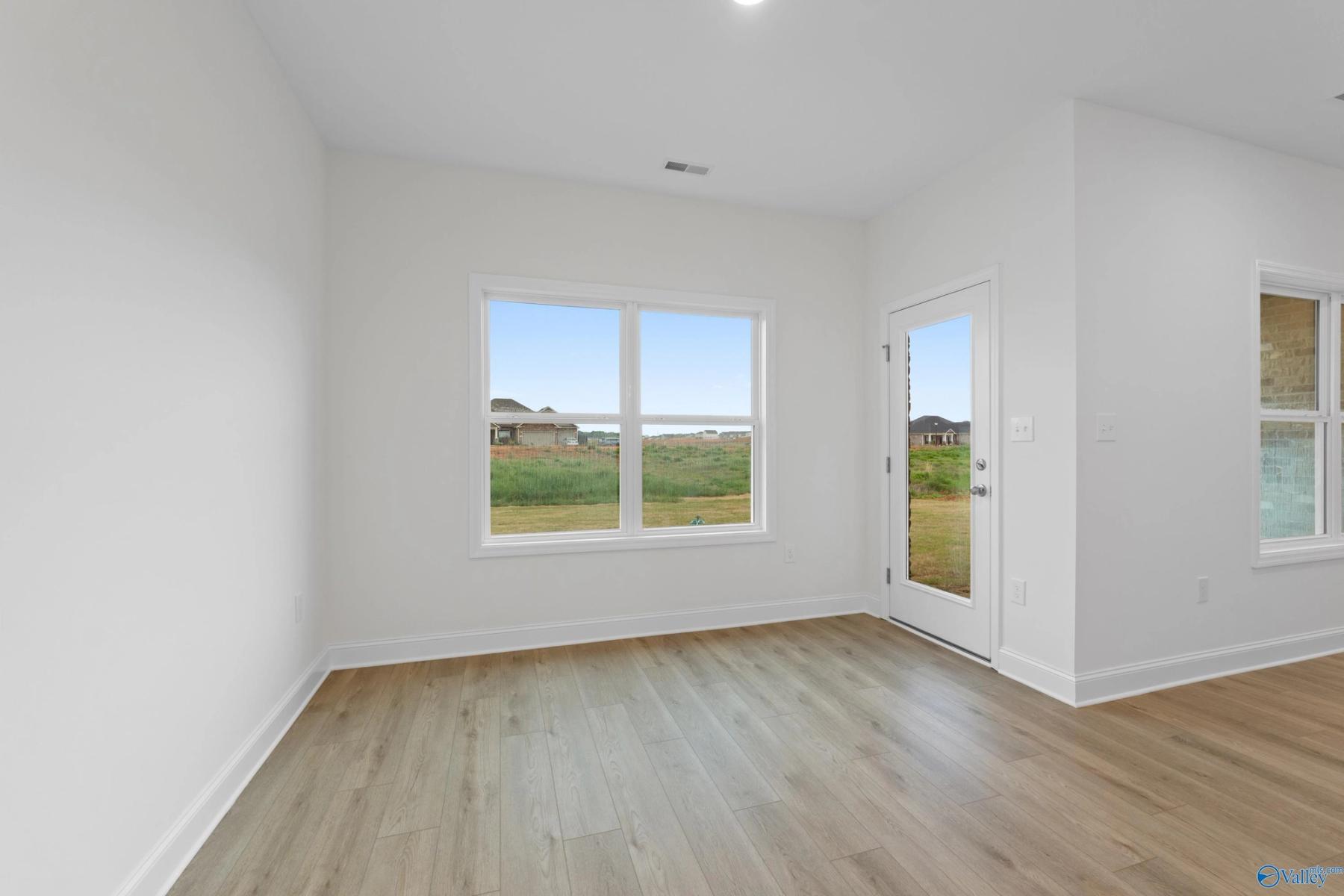 Image 4 of Davidson Homes' New Home at 148 Heritage Lakes Boulevard