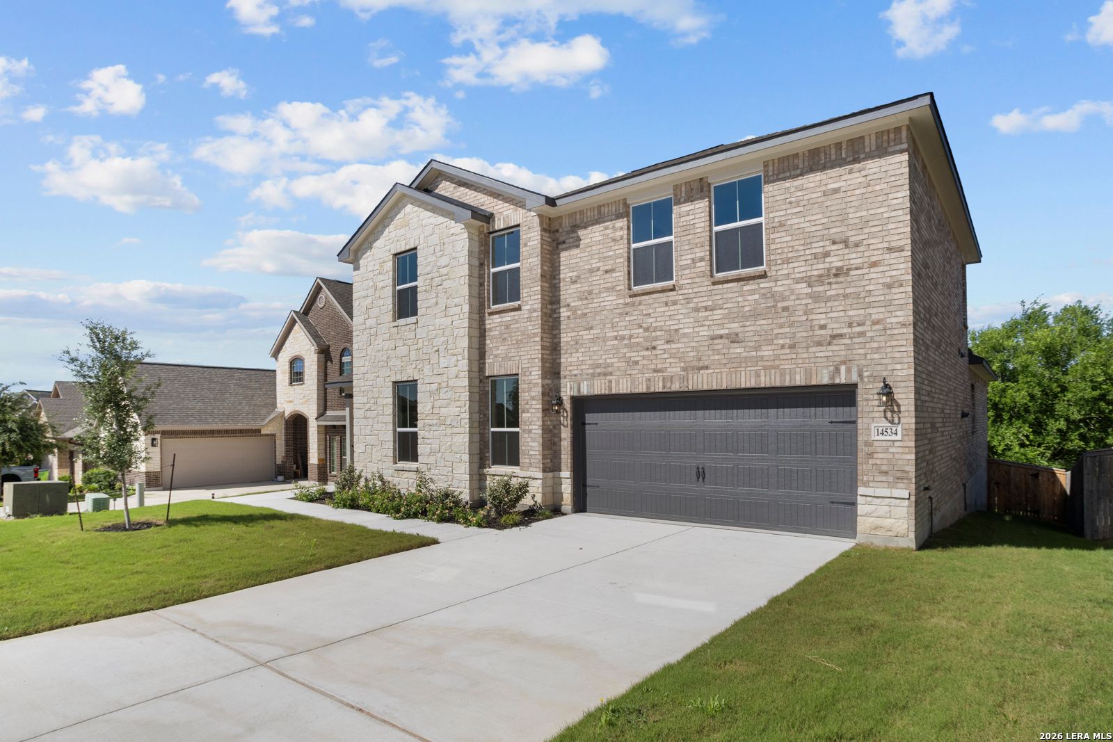 Image 3 of Davidson Homes' New Home at 14534 Costa Leon