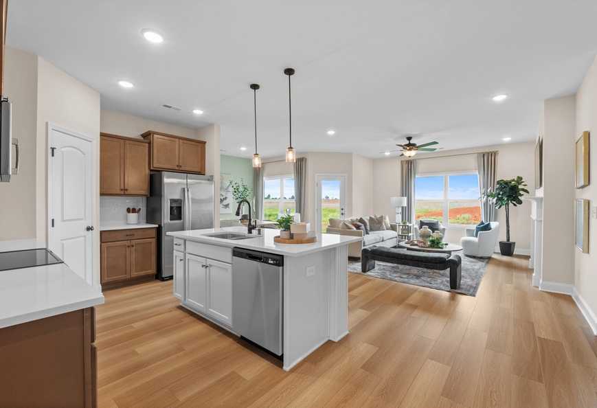 Image 5 of Davidson Homes' The Daphne F Floor Plan