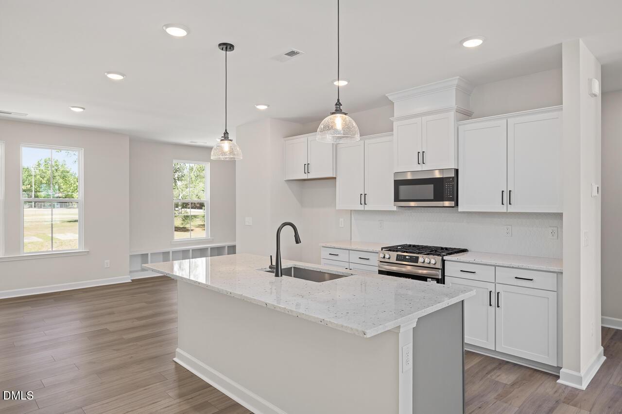 Image 7 of Davidson Homes' New Home at 129 Broadway Street