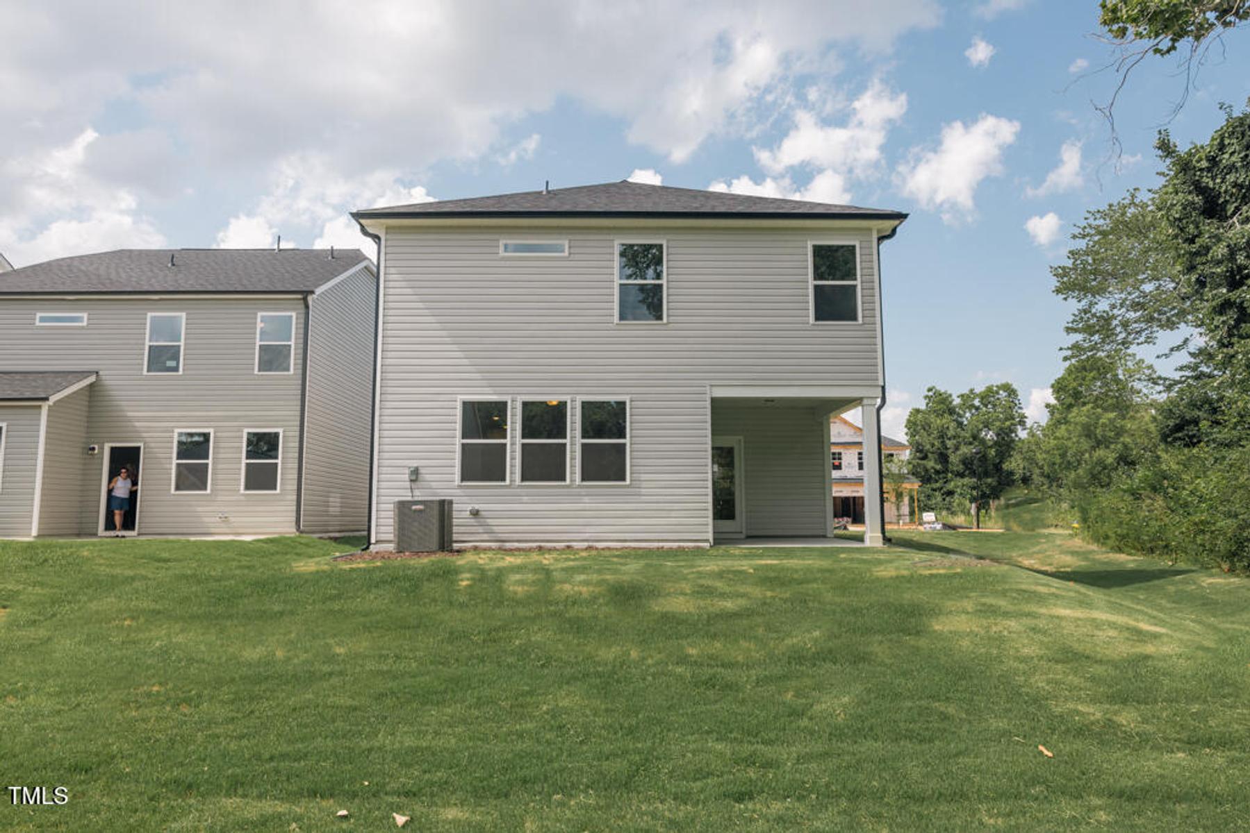 Image 35 of Davidson Homes' New Home at 277 Gregory Village Drive