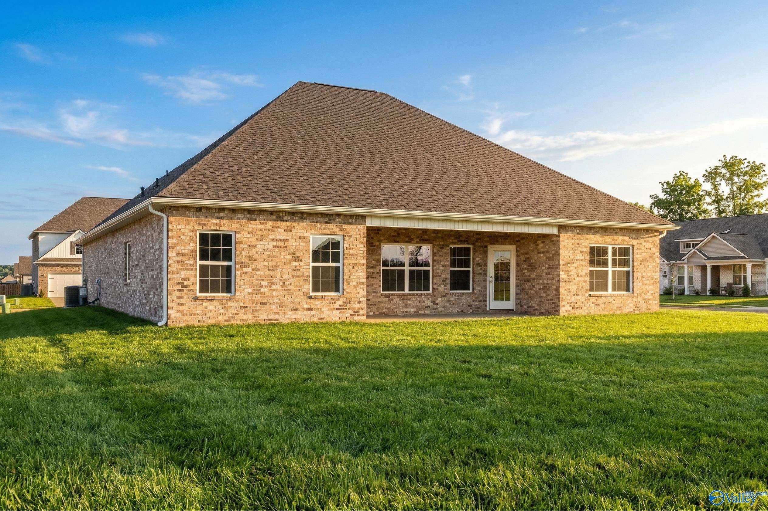 Image 24 of Davidson Homes' New Home at 100 Lucy Lynn Boulevard