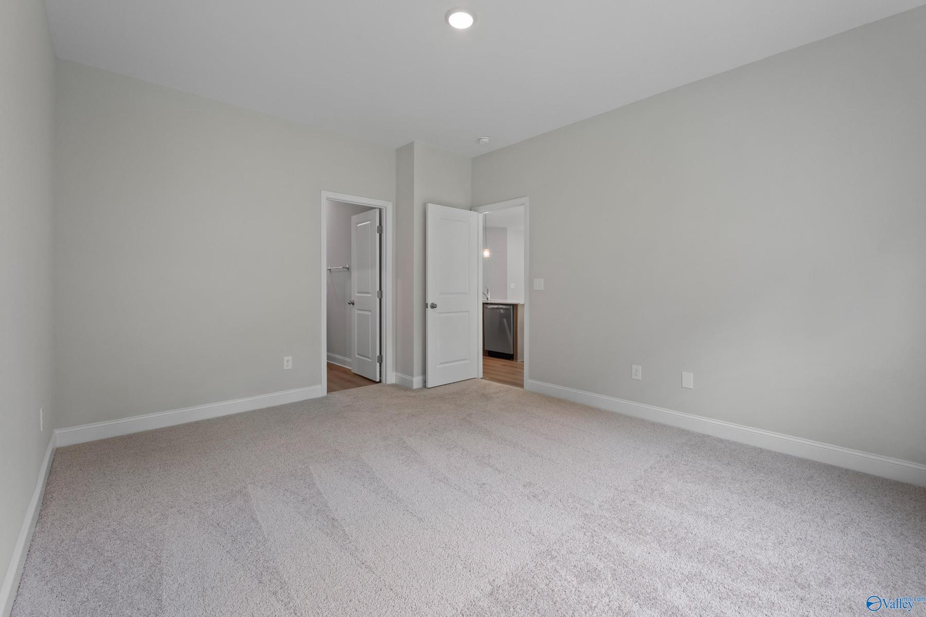 Image 11 of Davidson Homes' New Home at 158 River Pointe Drive