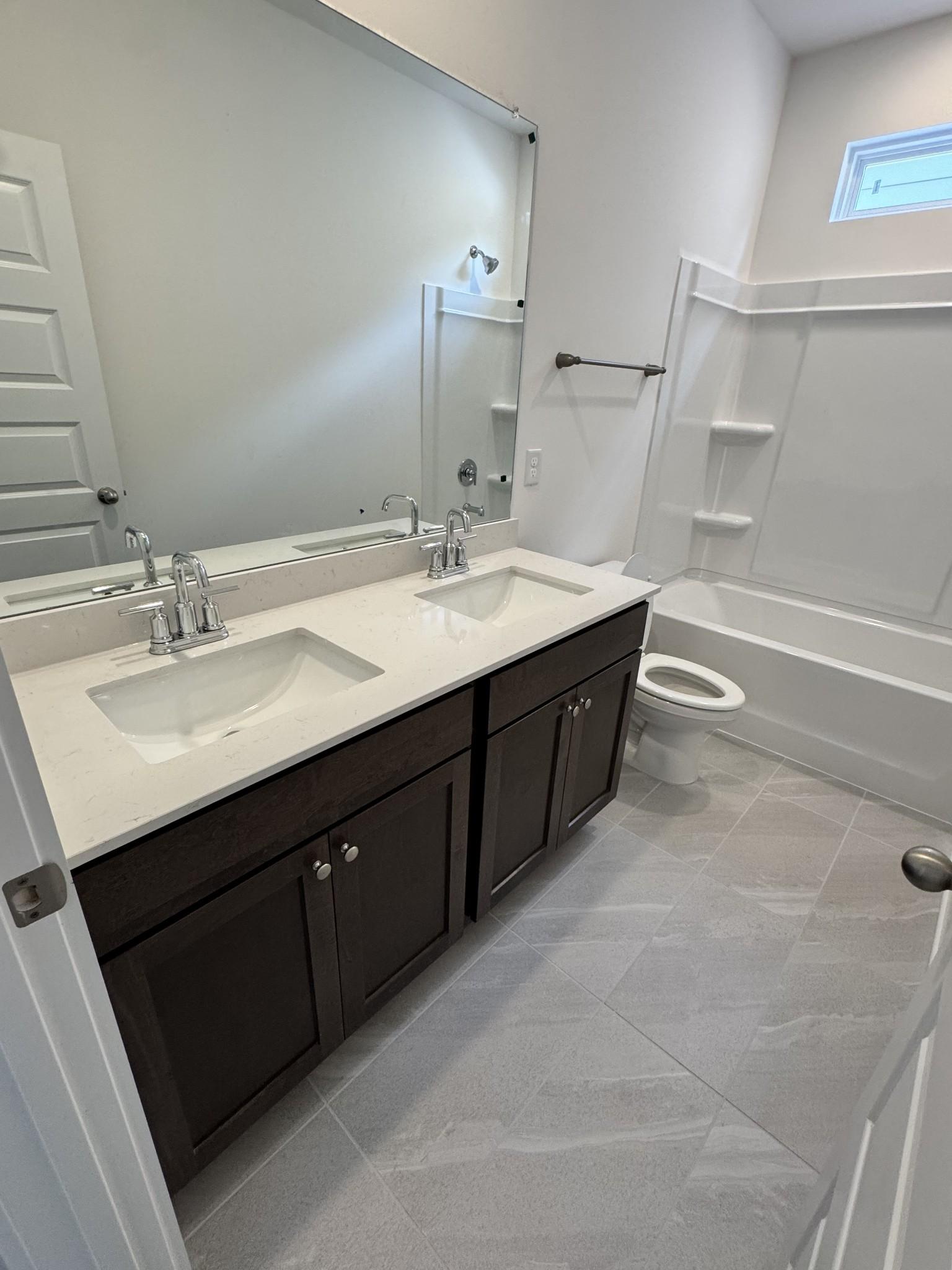 Image 10 of Davidson Homes' New Home at 412 Old Spring Lane