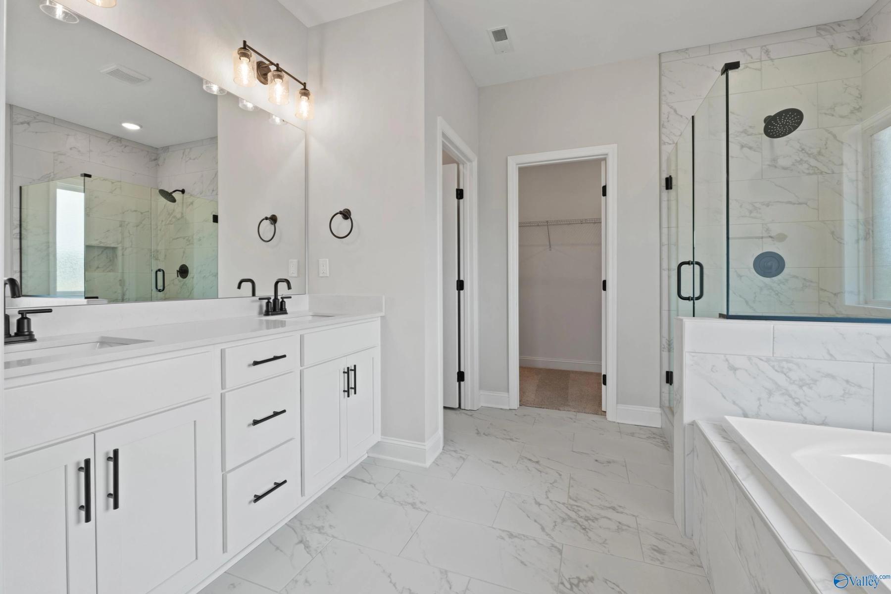 Image 13 of Davidson Homes' New Home at 108 Goodwood Lane