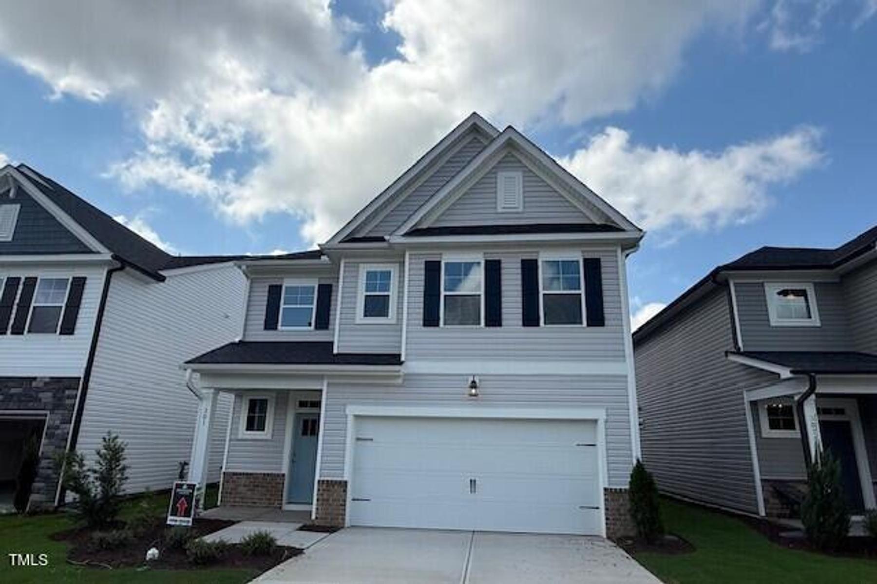 Image 19 of Davidson Homes' New Home at 301 Gregory Village Drive