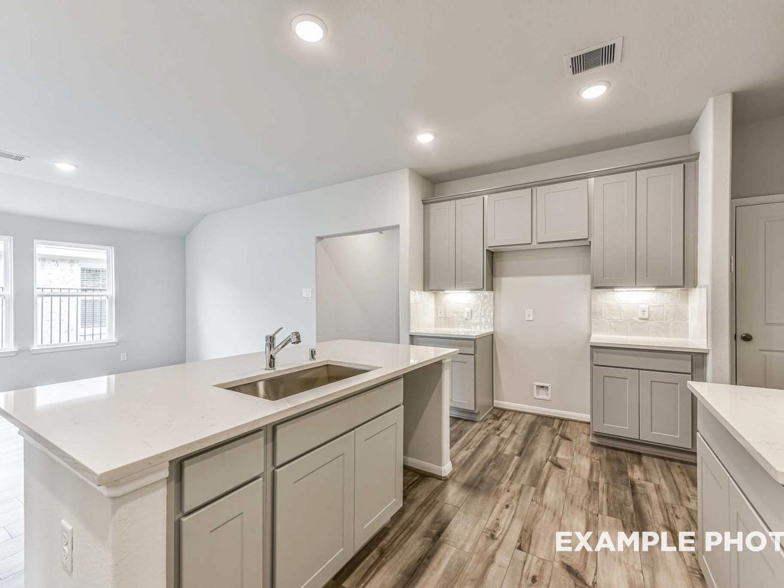 Image 9 of Davidson Homes' New Home at 107 Sabinal Lane