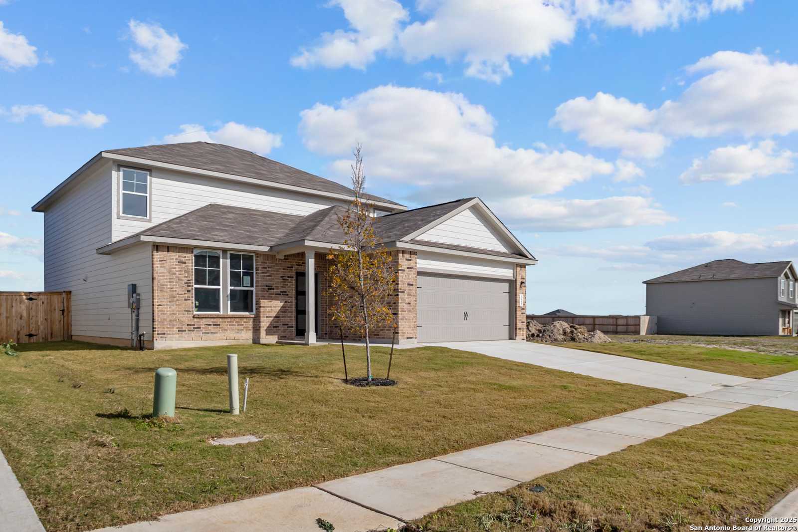 Image 3 of Davidson Homes' New Home at 324 Jean Street
