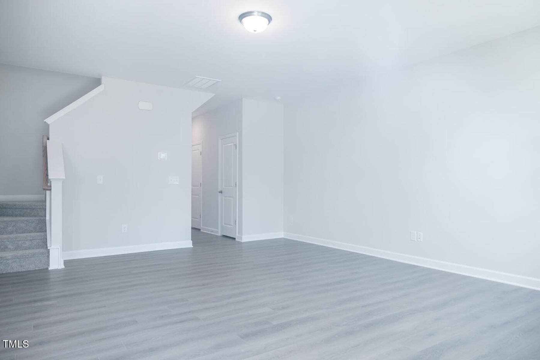 Image 8 of Davidson Homes' New Home at 285 Gregory Village Drive