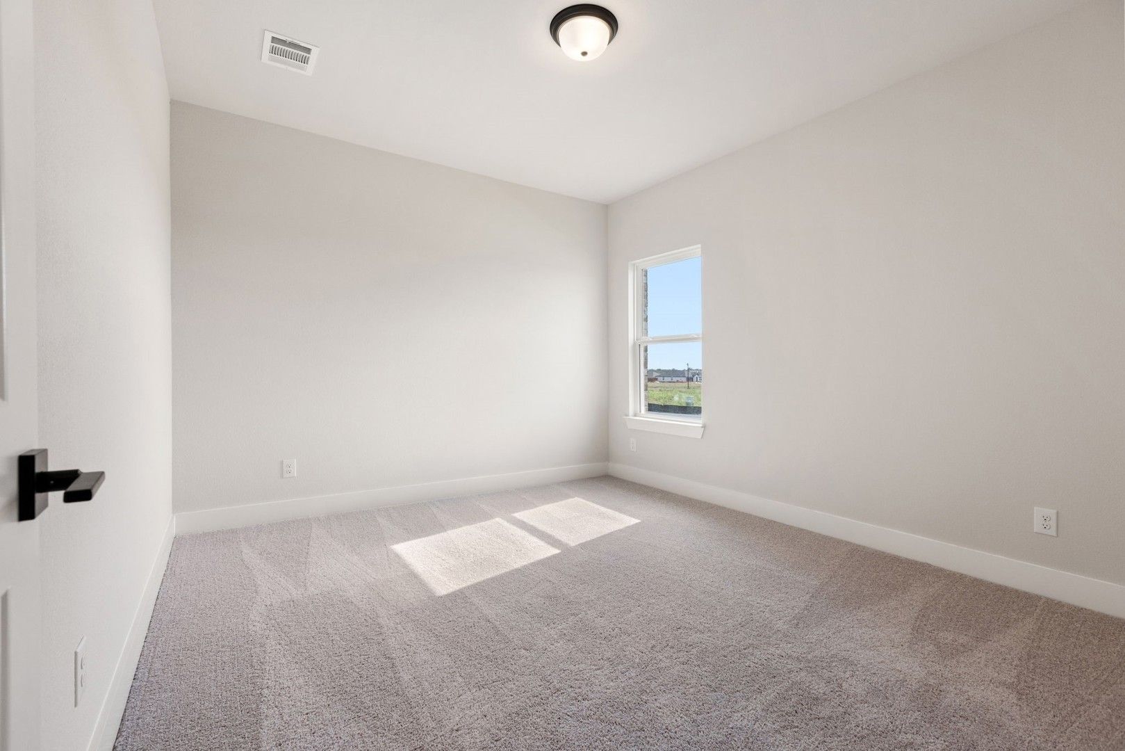 Image 26 of Davidson Homes' New Home at 301 Briarwood Drive