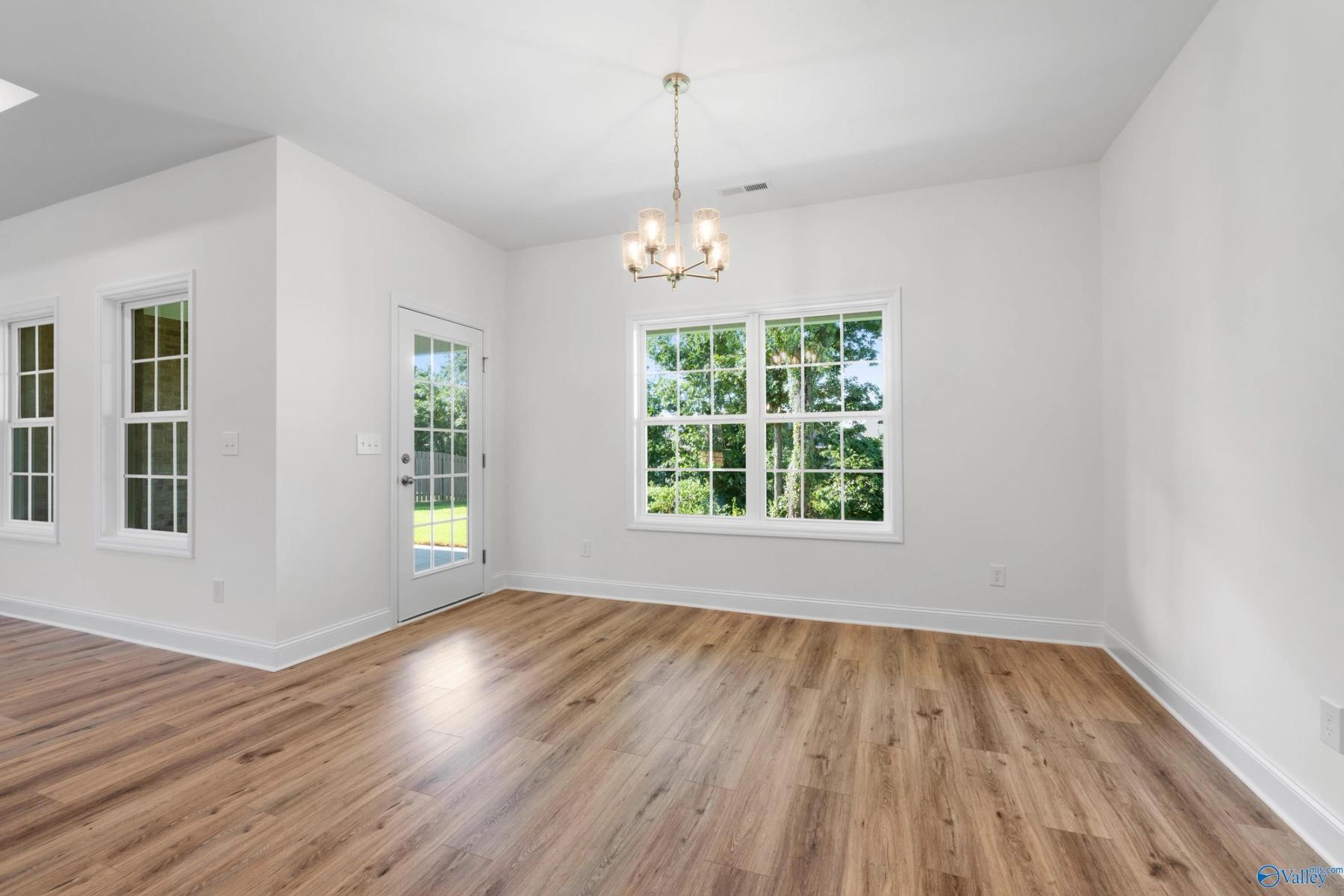 Image 14 of Davidson Homes' New Home at 29142 Canoe Circle