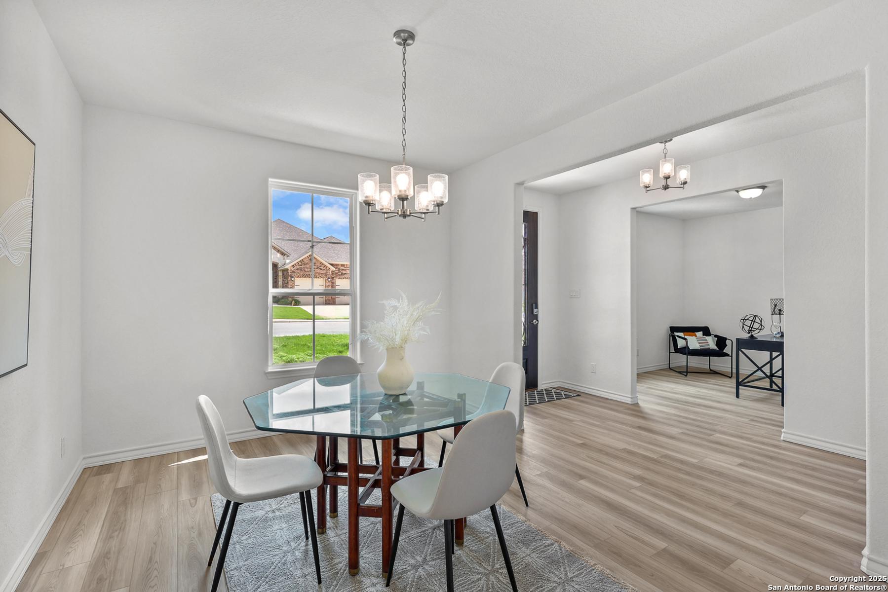 Image 8 of Davidson Homes' New Home at 14474 Costa Leon