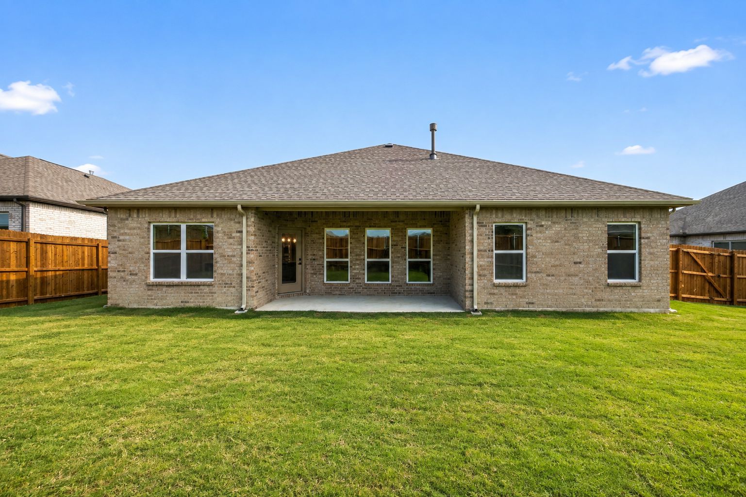 Image 29 of Davidson Homes' New Home at 215 Saddletree Drive