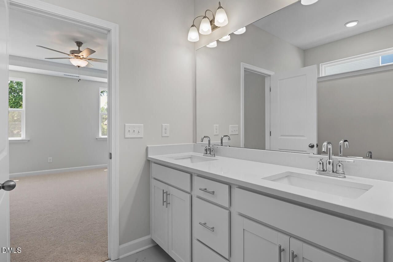 Image 18 of Davidson Homes' New Home at 203 Crop Road
