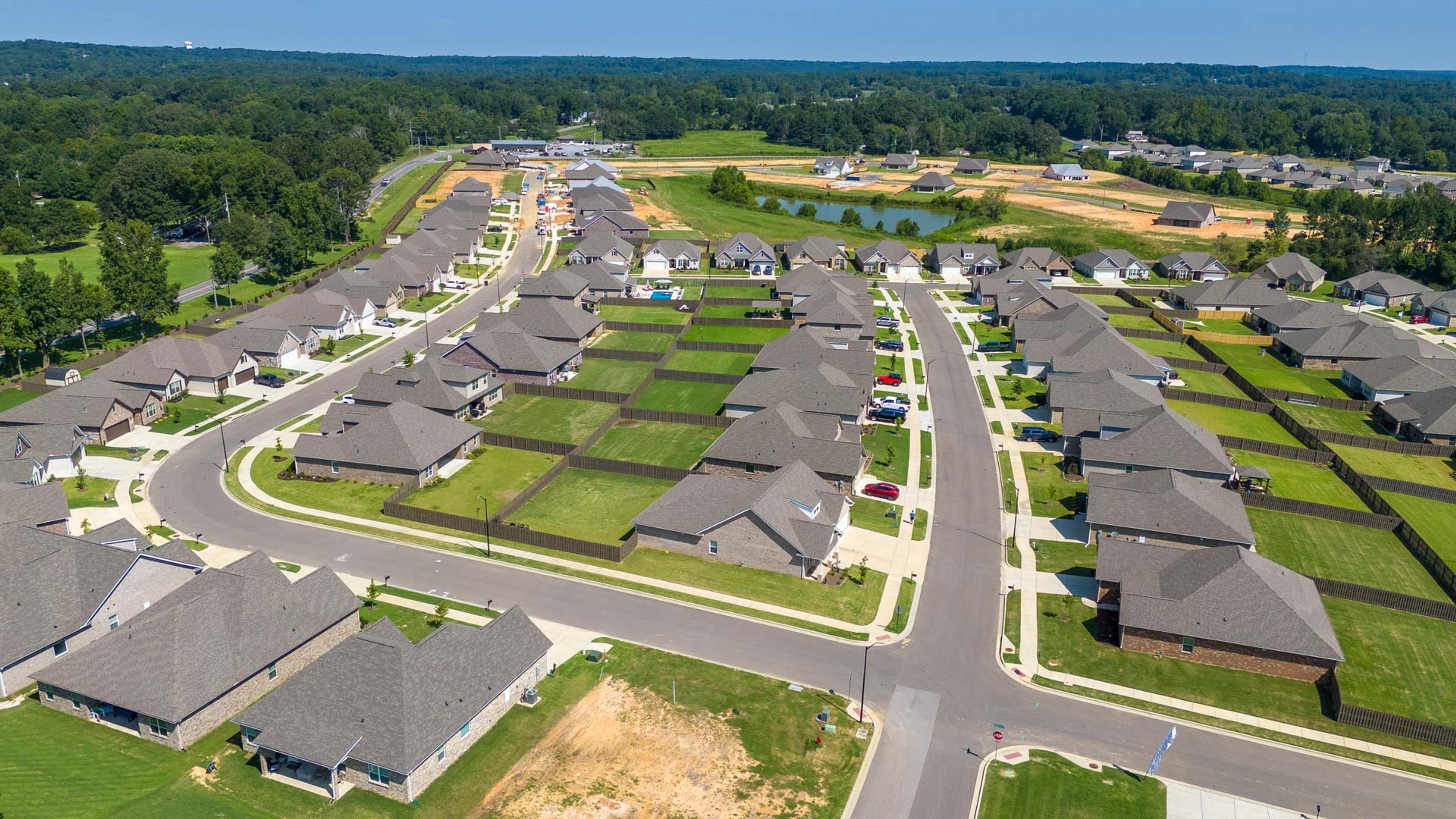 beautiful family friendly neighborhood with pond