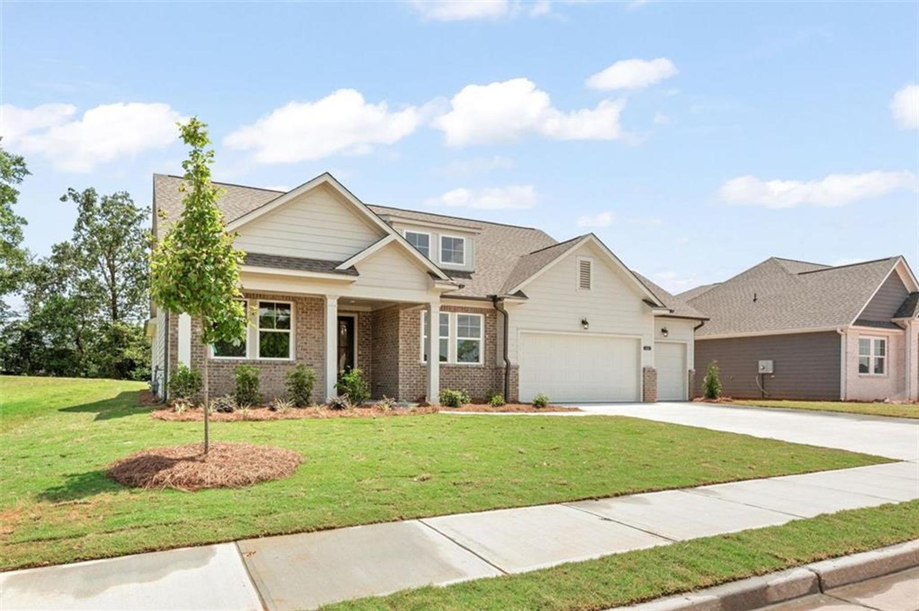 Image 2 of Davidson Homes' New Home at 537 Grand Wehunt Drive