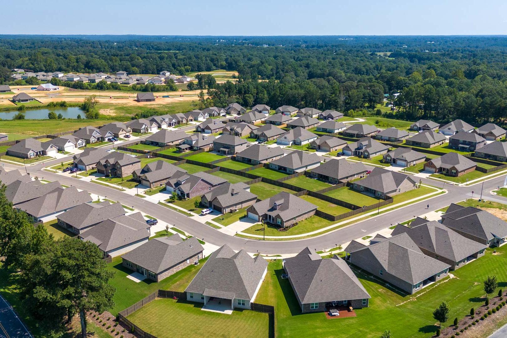 Aerial view of North Ridge neighborhood in Cullman Alabama featuring modern homes, green lawns, and tree-lined streets