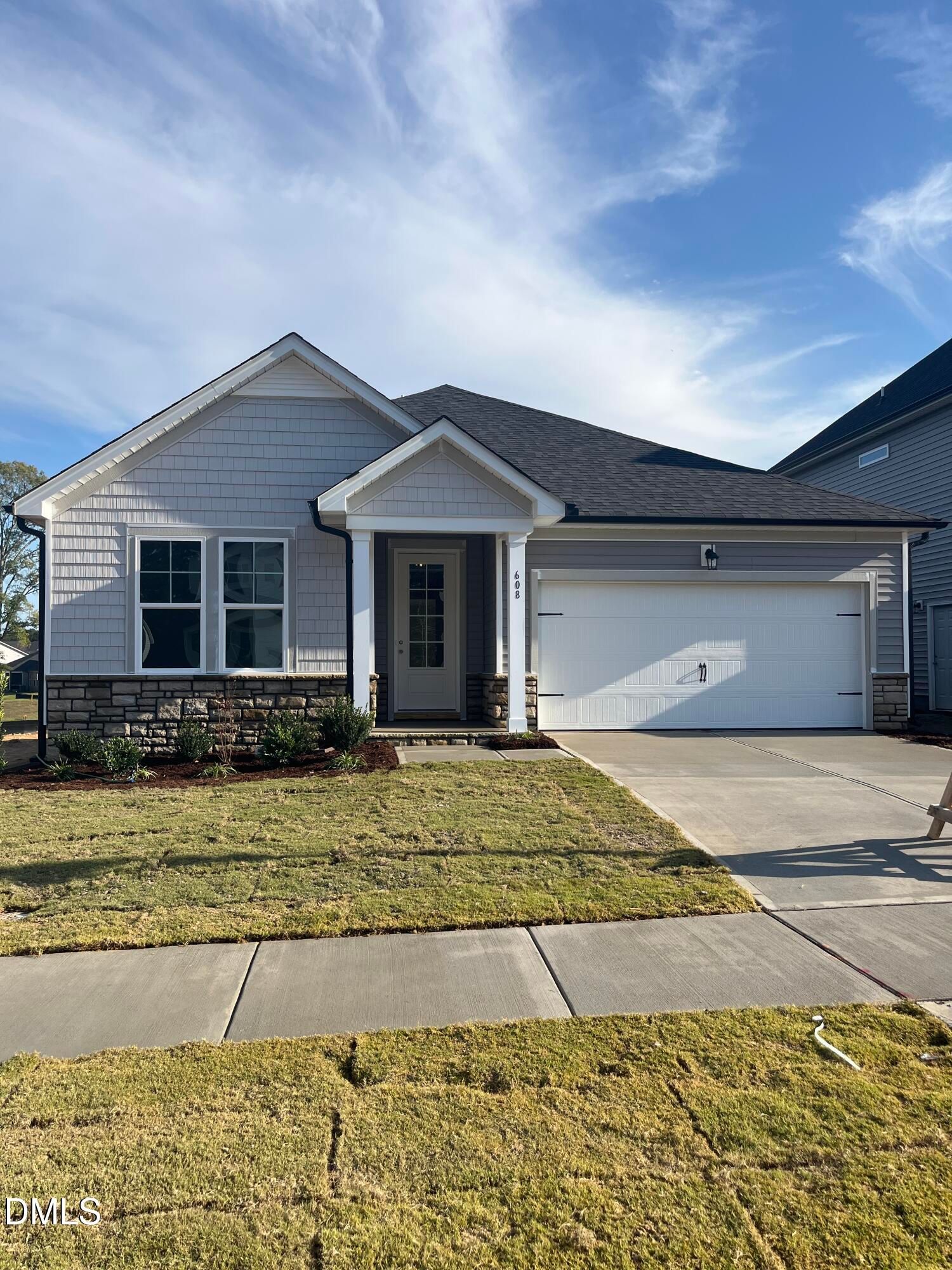 Image 7 of Davidson Homes' New Home at 608 Crescent Wood Trail