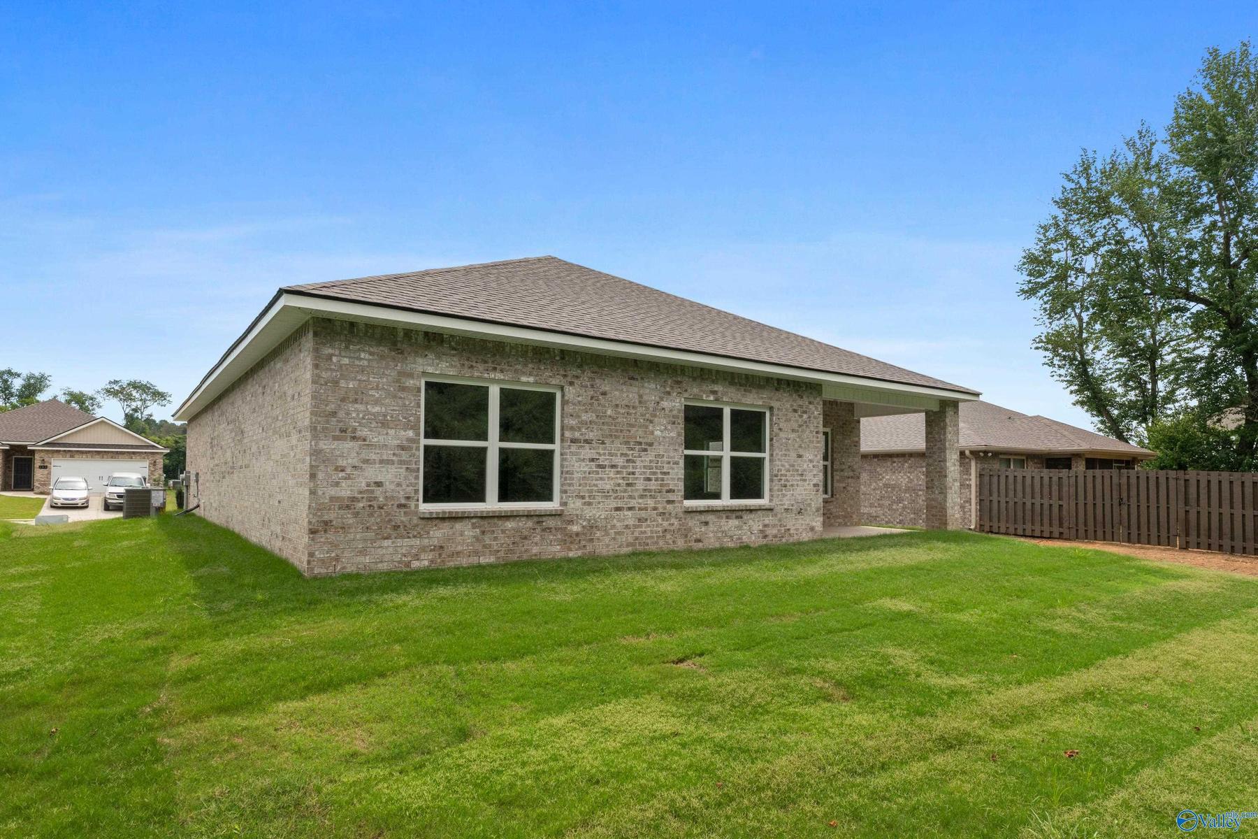 Image 24 of Davidson Homes' New Home at 158 River Pointe Drive