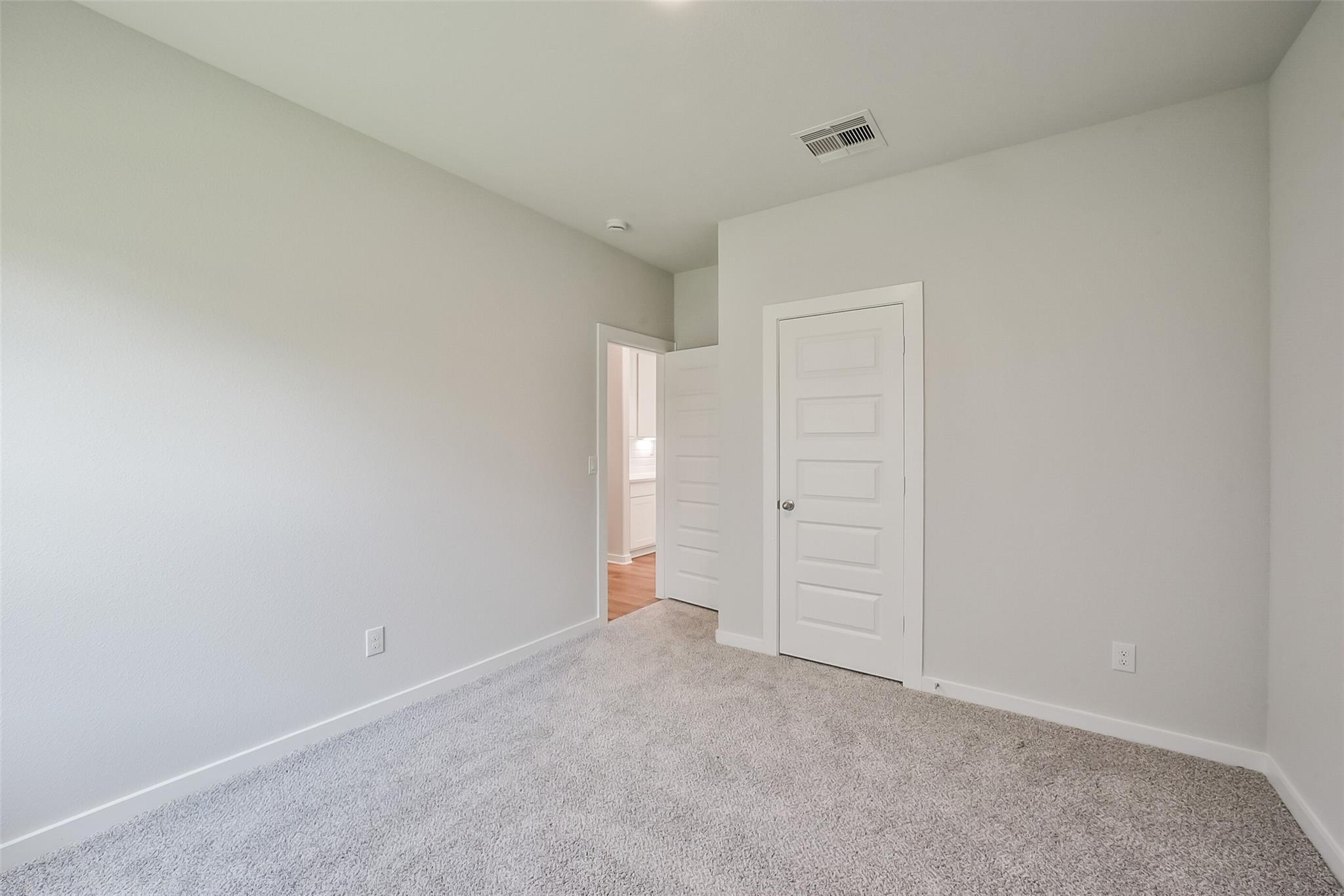 Image 27 of Davidson Homes' New Home at 240 Harlingen Drive