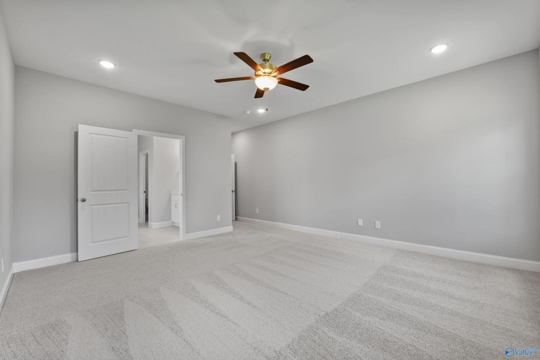 Image 16 of Davidson Homes' New Home at 29186 Canoe Circle