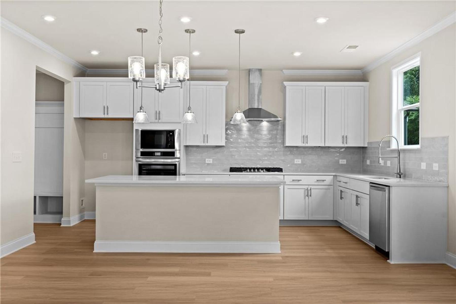 Image 12 of Davidson Homes' New Home at 654 Grand Wehunt Drive