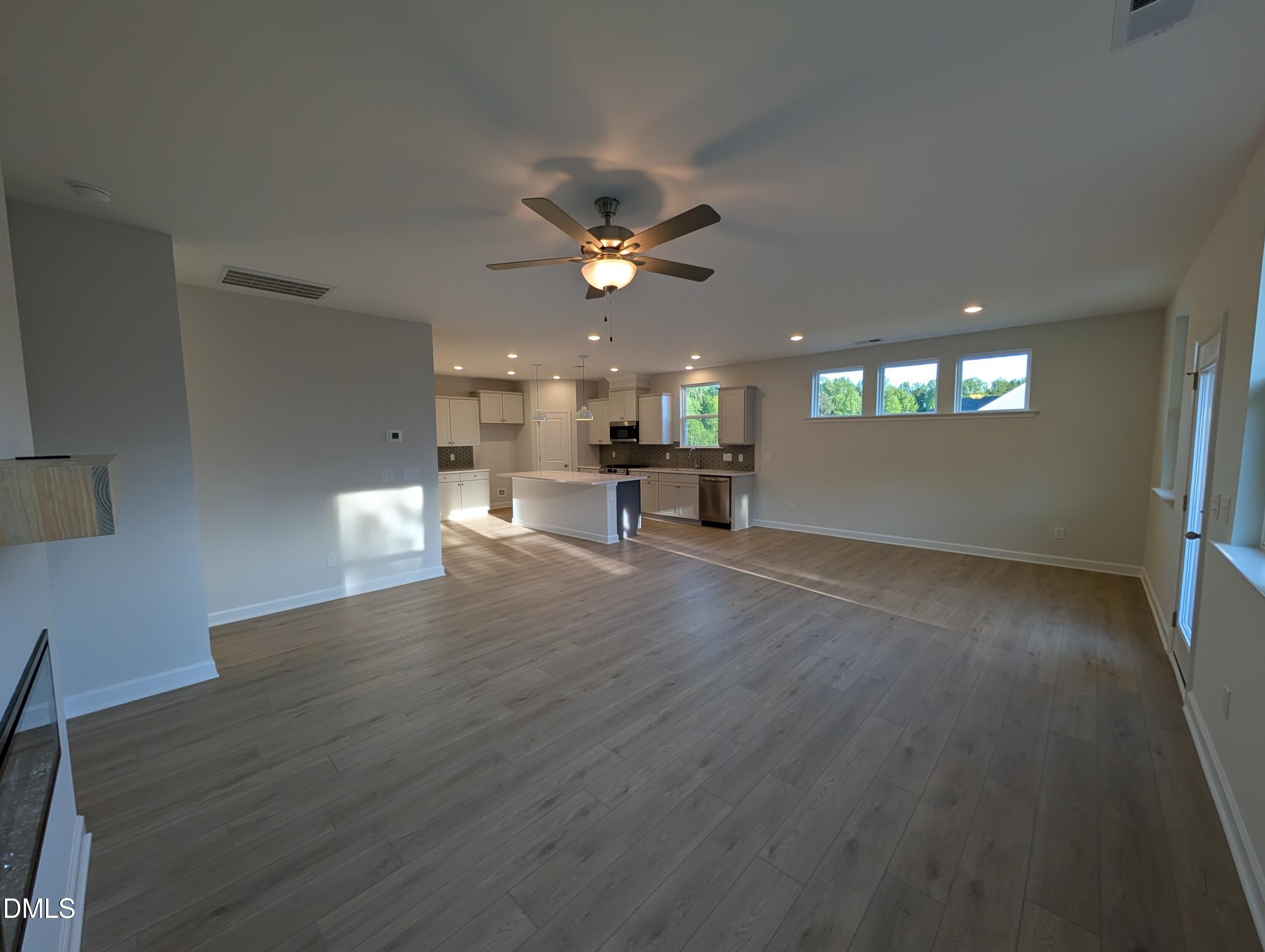 Image 11 of Davidson Homes' New Home at 905 Diana Victoria Court