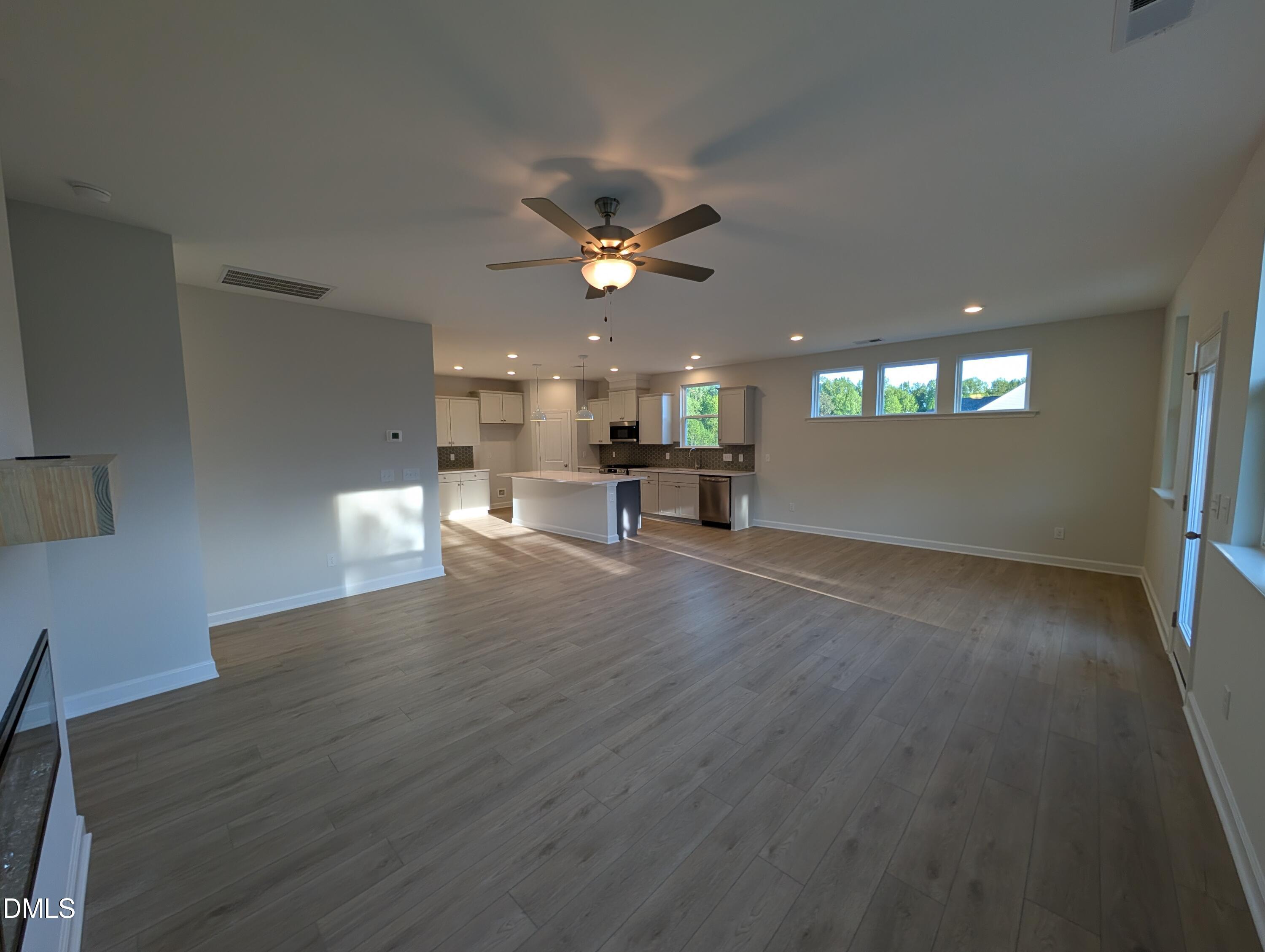 Image 11 of Davidson Homes' New Home at 905 Diana Victoria Court