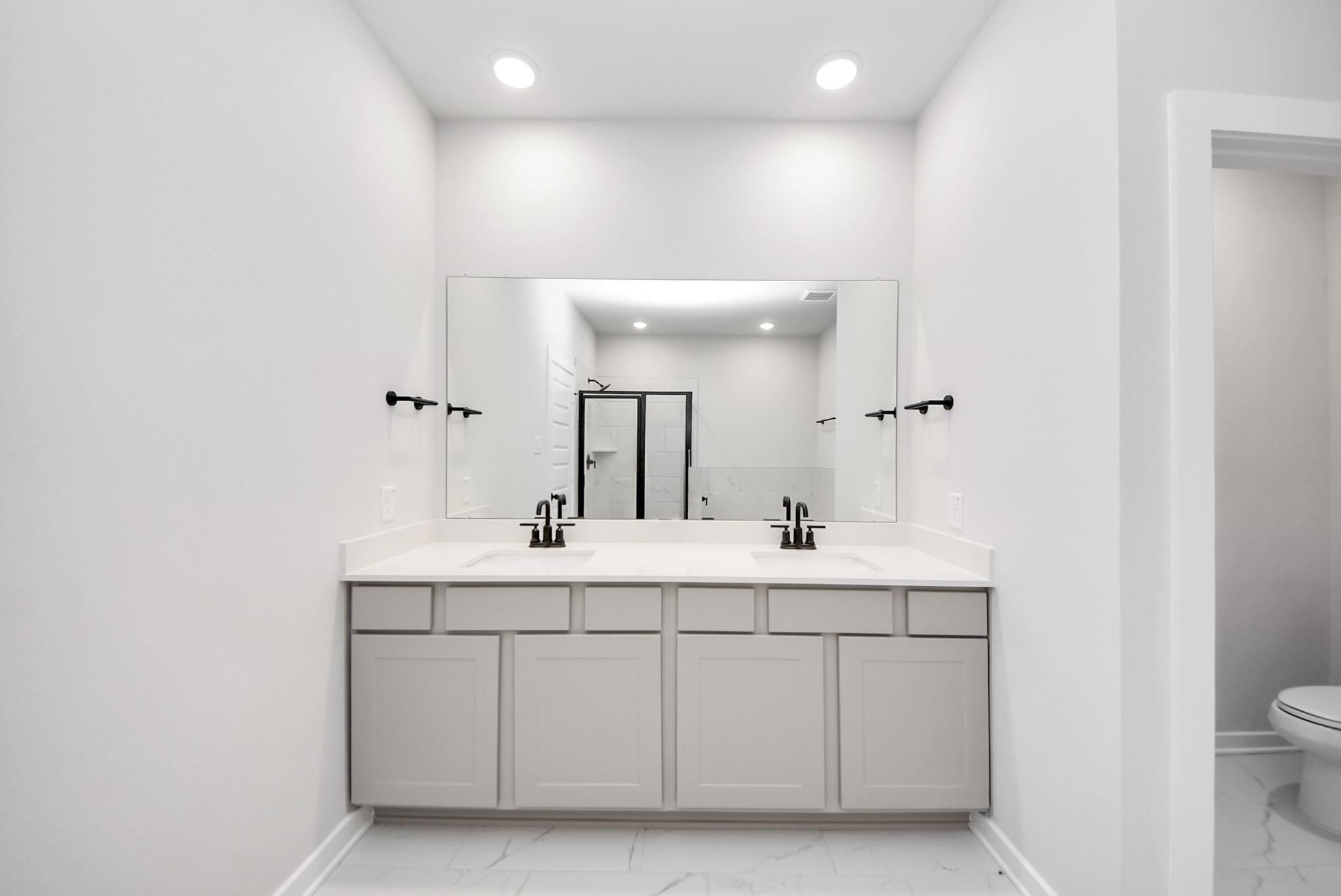 Image 30 of Davidson Homes' New Home at 247 Southern Sound Drive