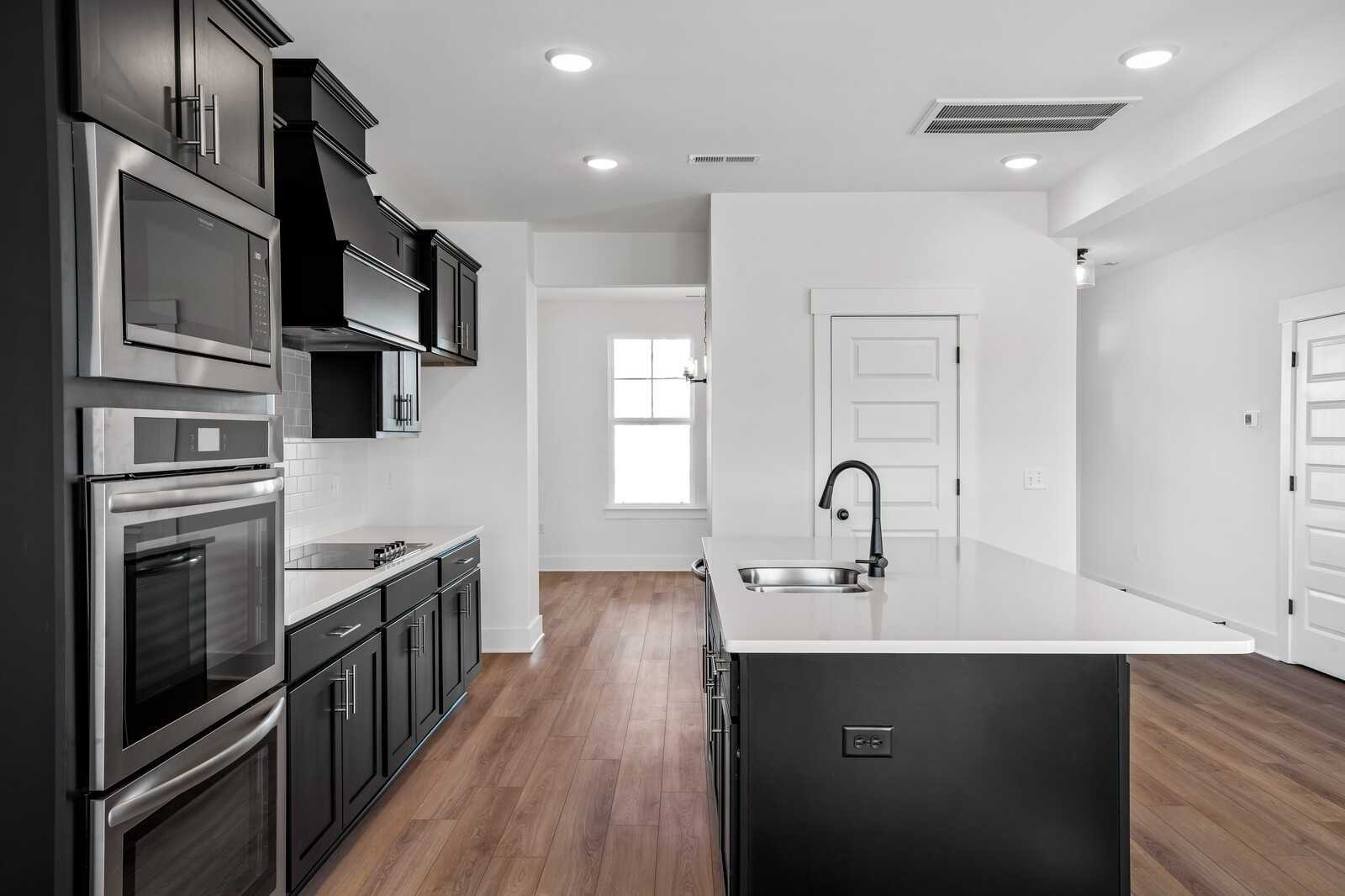 Image 13 of Davidson Homes' New Home at 111 Rock Chimney Rd