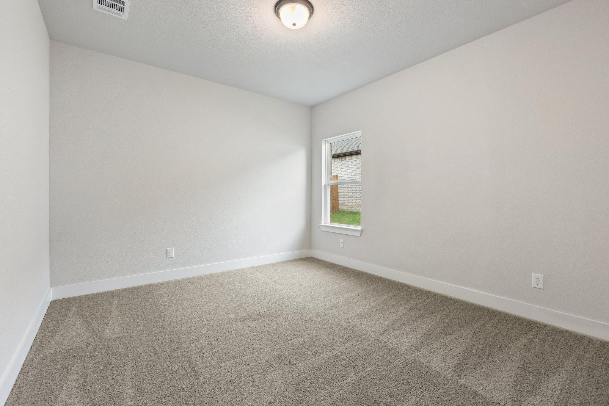 Image 9 of Davidson Homes' New Home at 215 Saddletree Drive