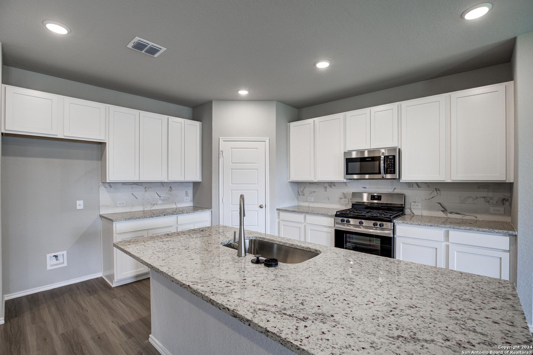 Image 13 of Davidson Homes' New Home at 3424 Meteor Night