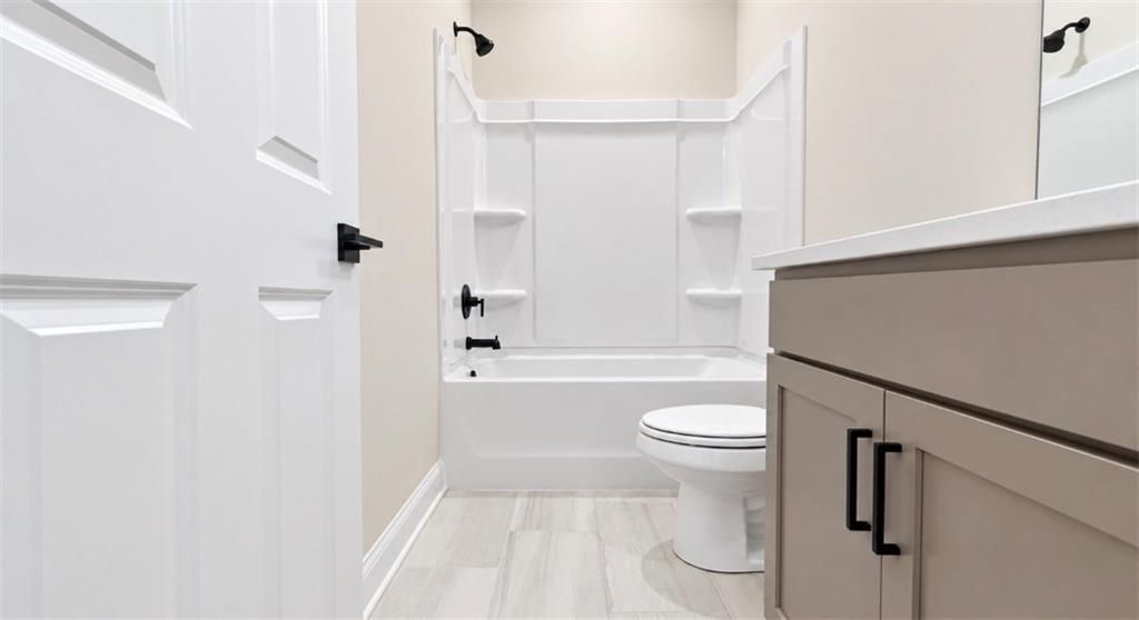 Image 8 of Davidson Homes' New Home at 389 Grand Wehunt Drive