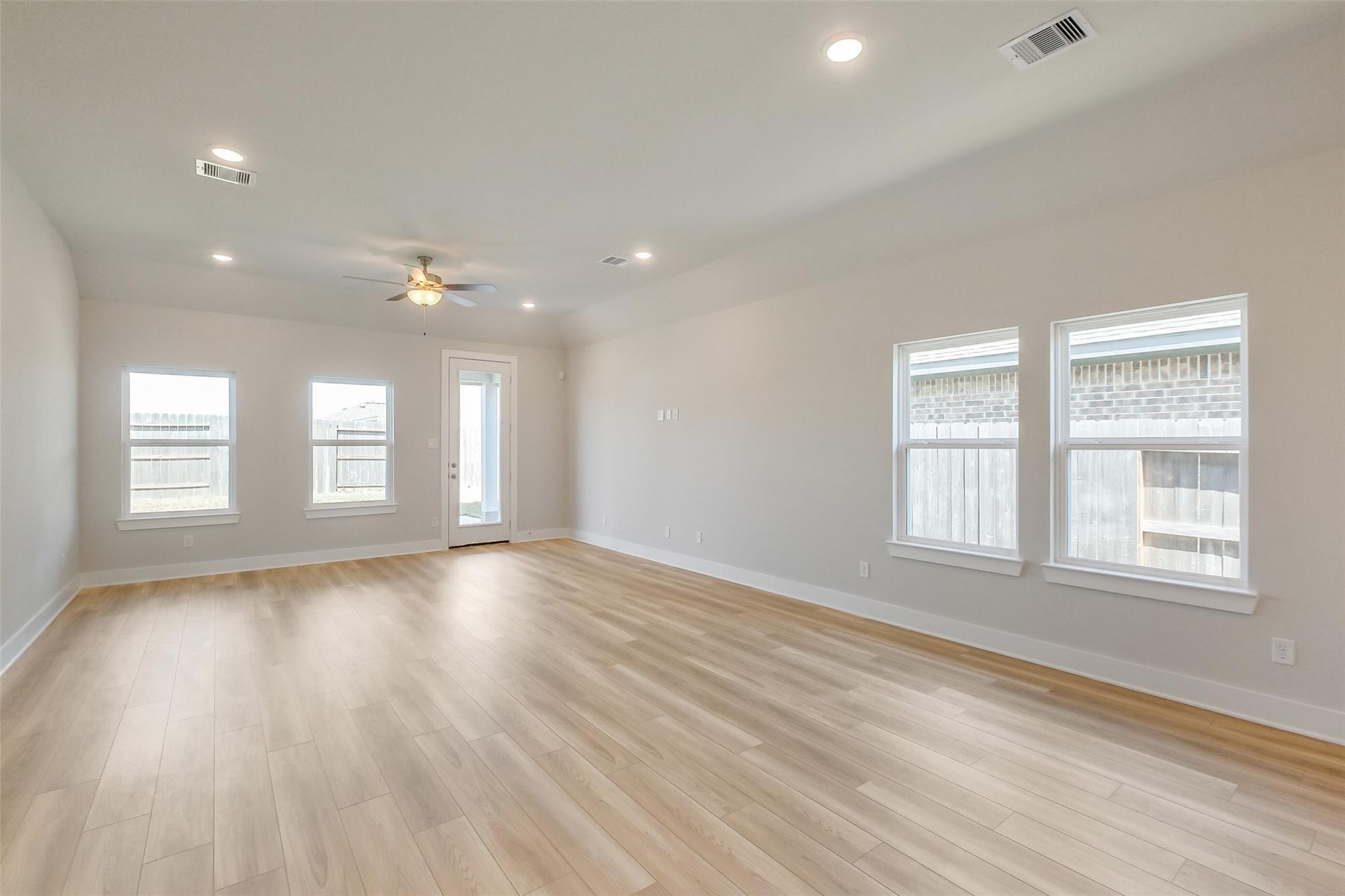 Image 18 of Davidson Homes' New Home at 2549 Allegretto Sea Drive