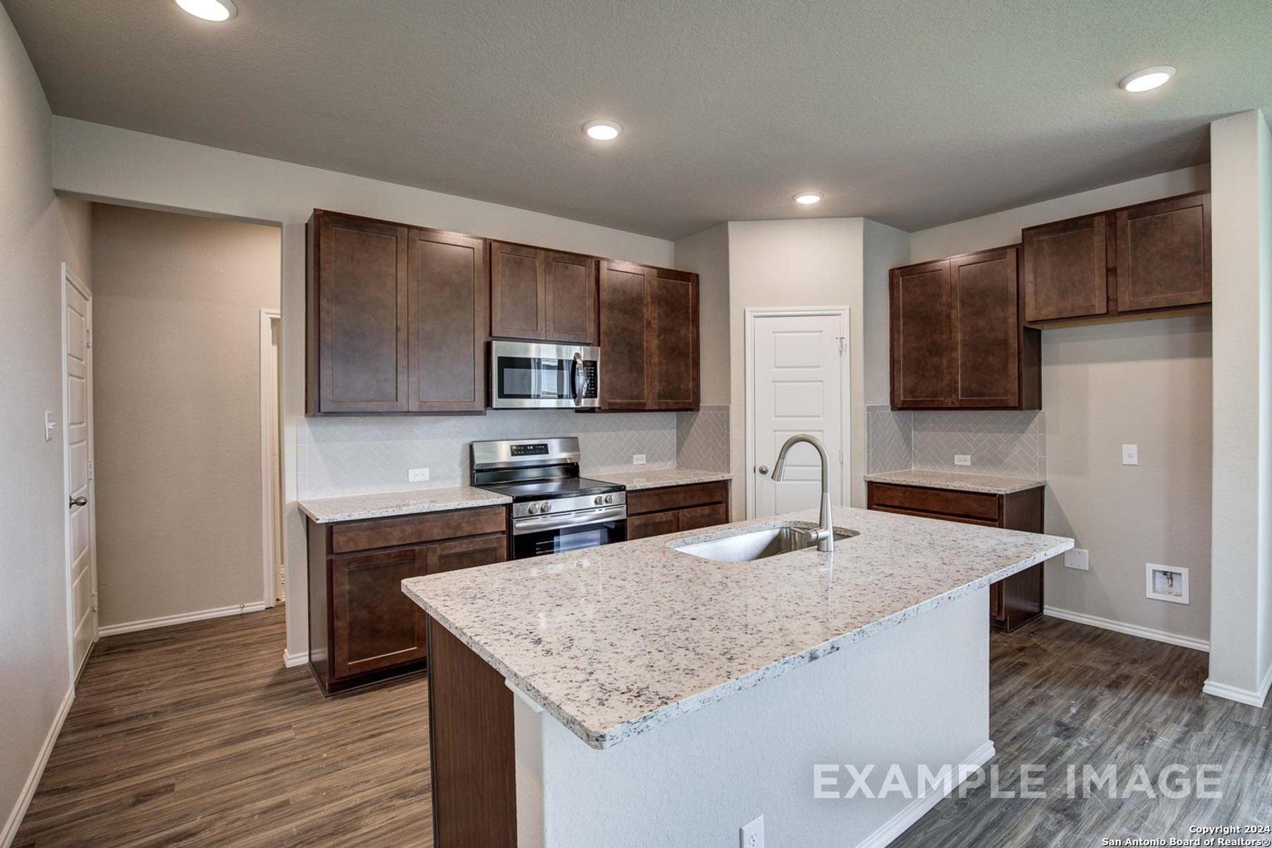 Image 10 of Davidson Homes' New Home at 10522 Briceway Club
