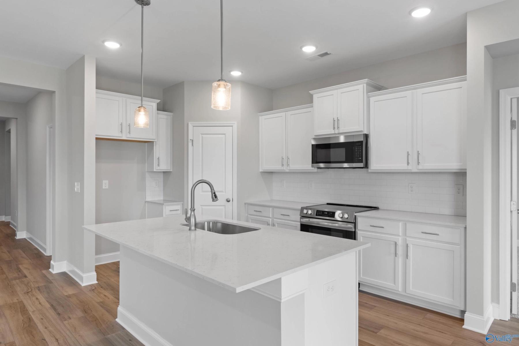 Image 8 of Davidson Homes' New Home at 303 Keller Drive
