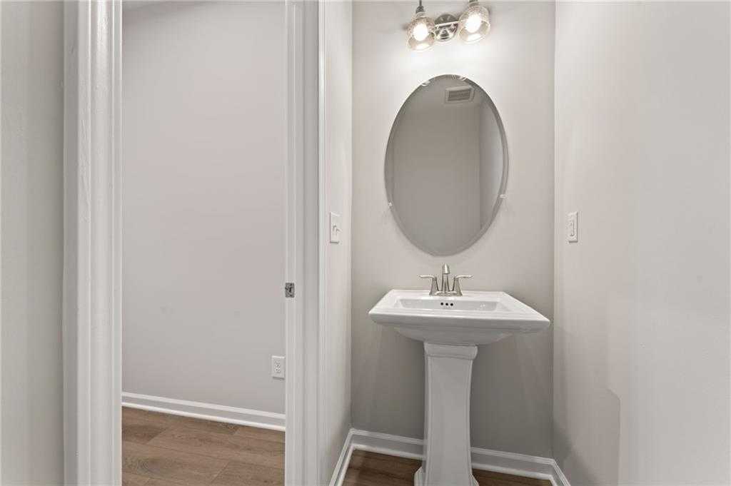 Image 11 of Davidson Homes' New Home at 489 Crown Drive