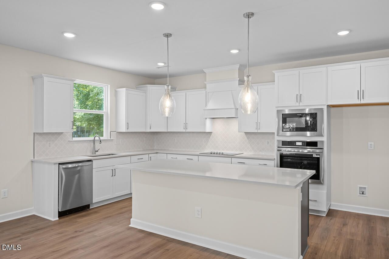 Image 2 of Davidson Homes' New Home at 323 Queensferrry Lane