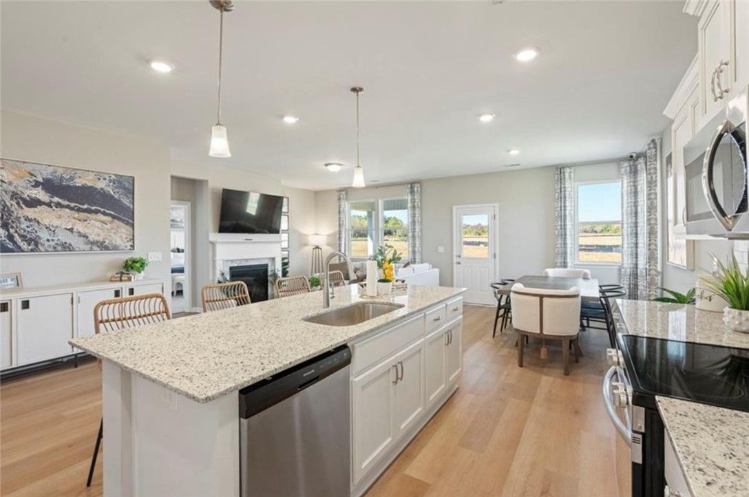 Image 19 of Davidson Homes' New Home at 2965 EDITH ANN Lane