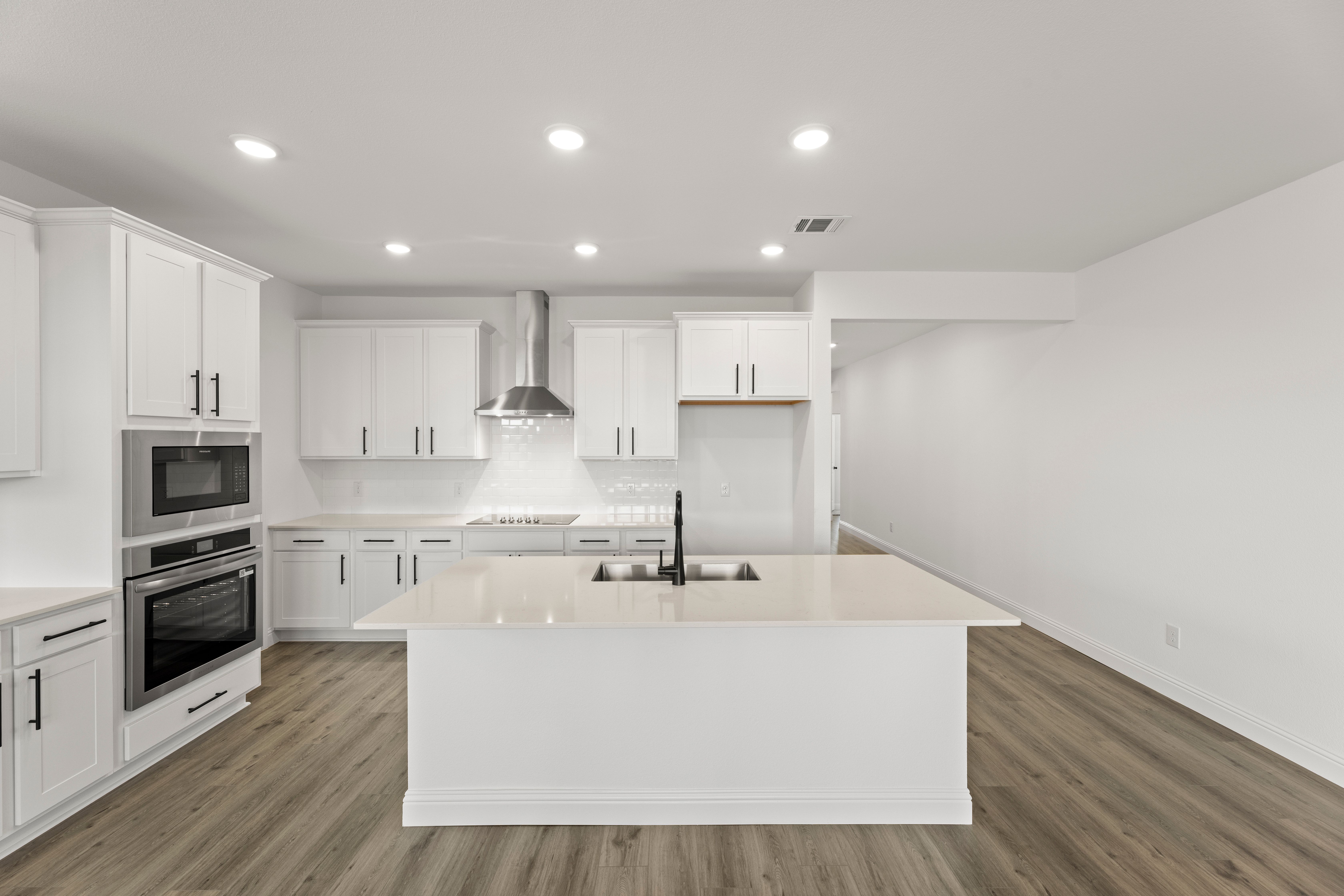 Image 10 of Davidson Homes' New Home at 6311 DeLaCroix Dr